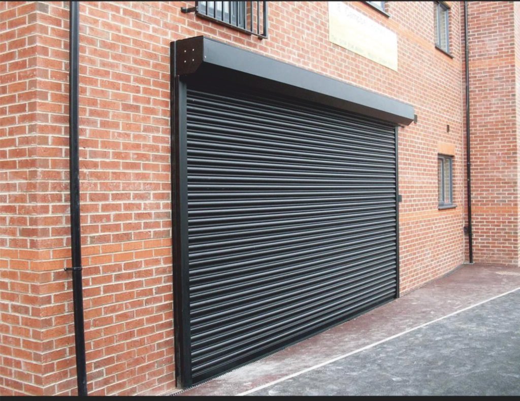 SHUTTERS 1024x790
